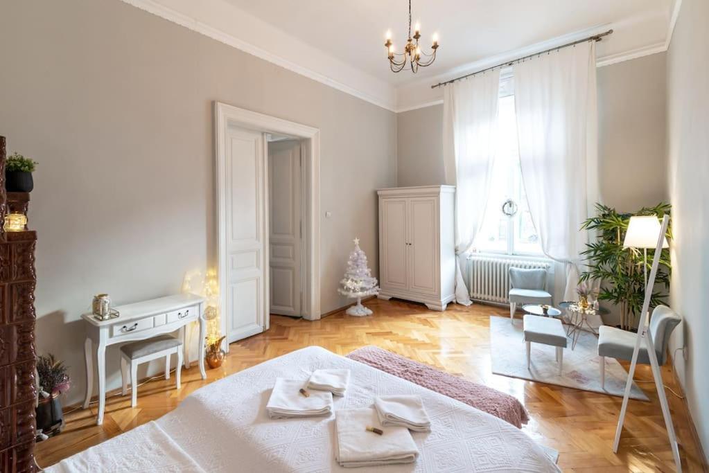 No.8: Lovely & Cosy 3-Room Heart Of The City Timisoara Luaran gambar