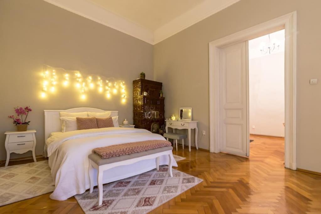 No.8: Lovely & Cosy 3-Room Heart Of The City Timisoara Luaran gambar